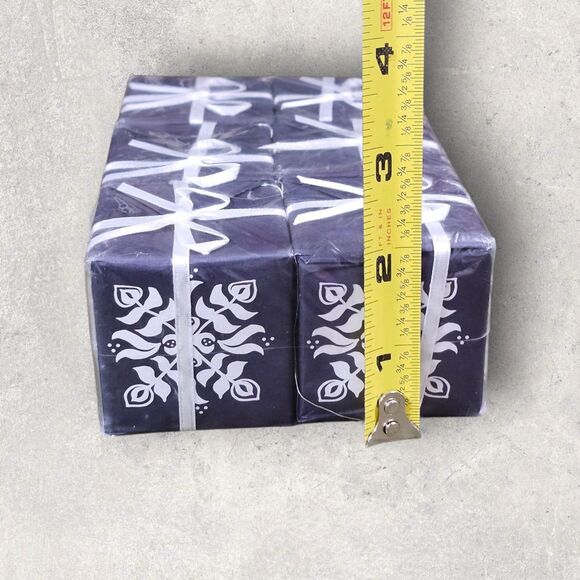 IKEA SNÖVITA Christmas Gift Box Ornaments Set of 12 Red & Blue Discontinued 2009 - Picture 6 of 6